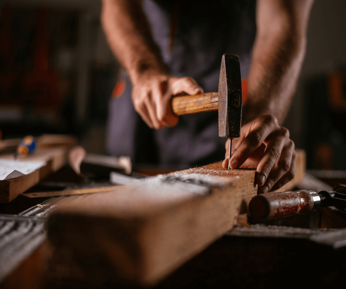 Bricolage et menuiserie : les projets en bois pour l’hiver